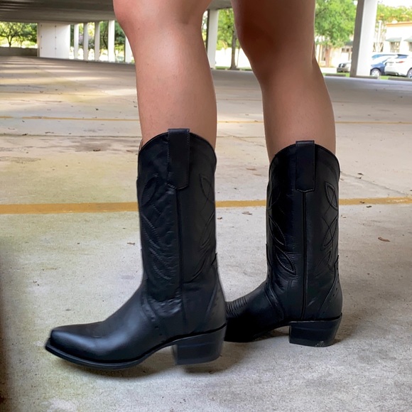 Shoes - 100% Leather Cowboy Boots